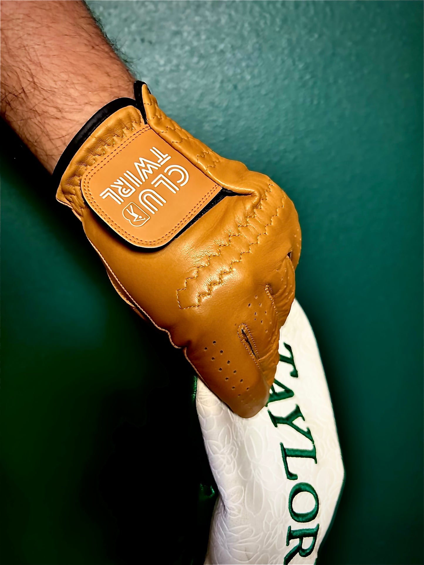 Whiskey 2.0 Glove