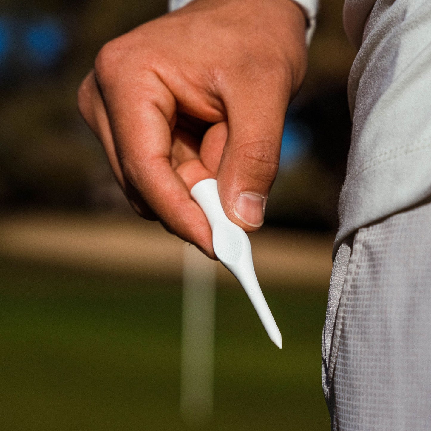3'' Divot Tee – White – Step Up Golf Tee & Divot Repair Tool